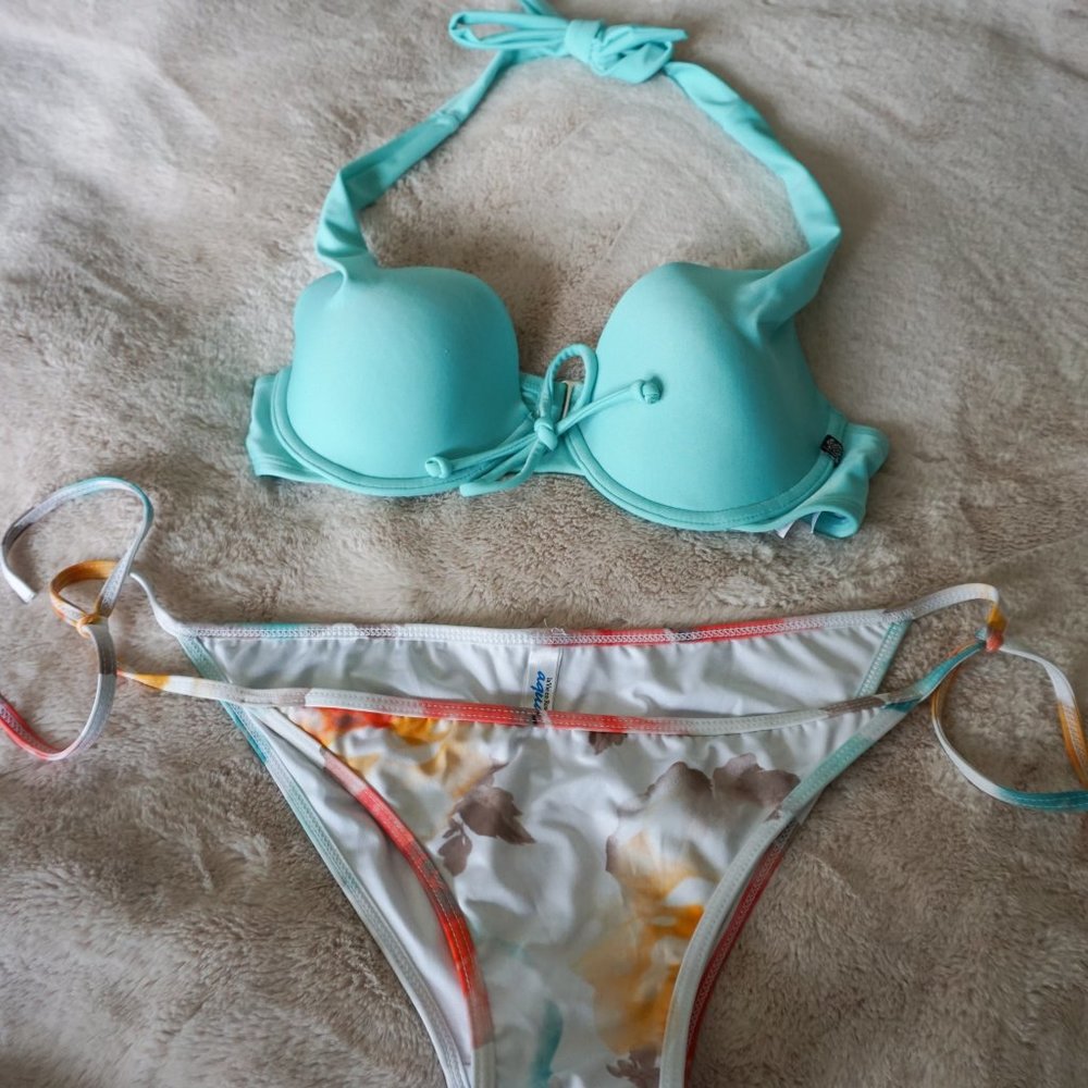 La Vie en Rose Floral Bikini